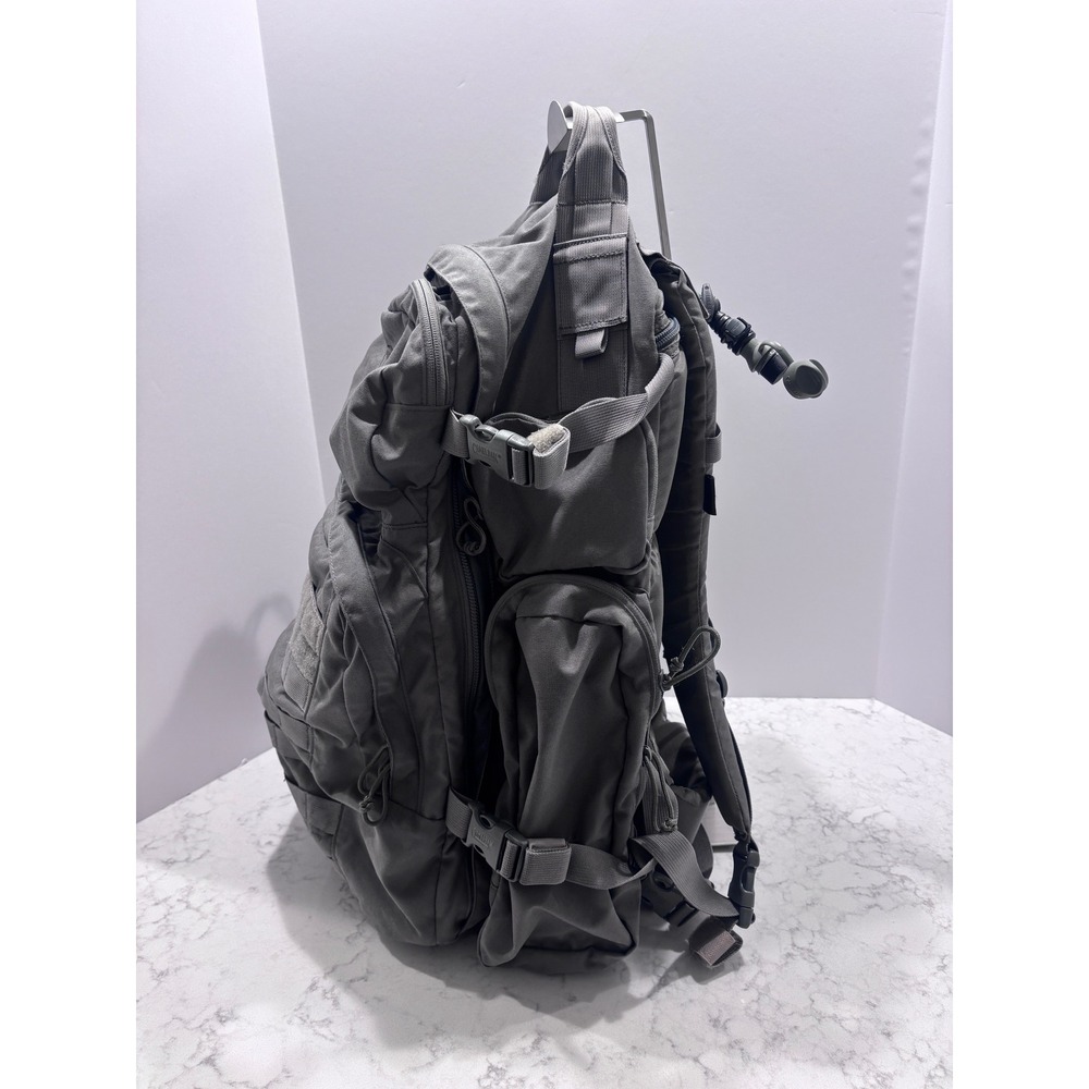 CamelBak Maximum Gear Tactical Backpack Cordura Assault Pack Foliage Green Grey - Picture 4 of 16